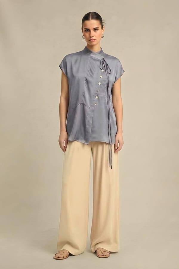 Crew Neck Blouse — Neora