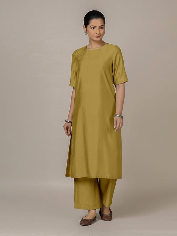 Riya Rozaana Kurta Set — BINKS