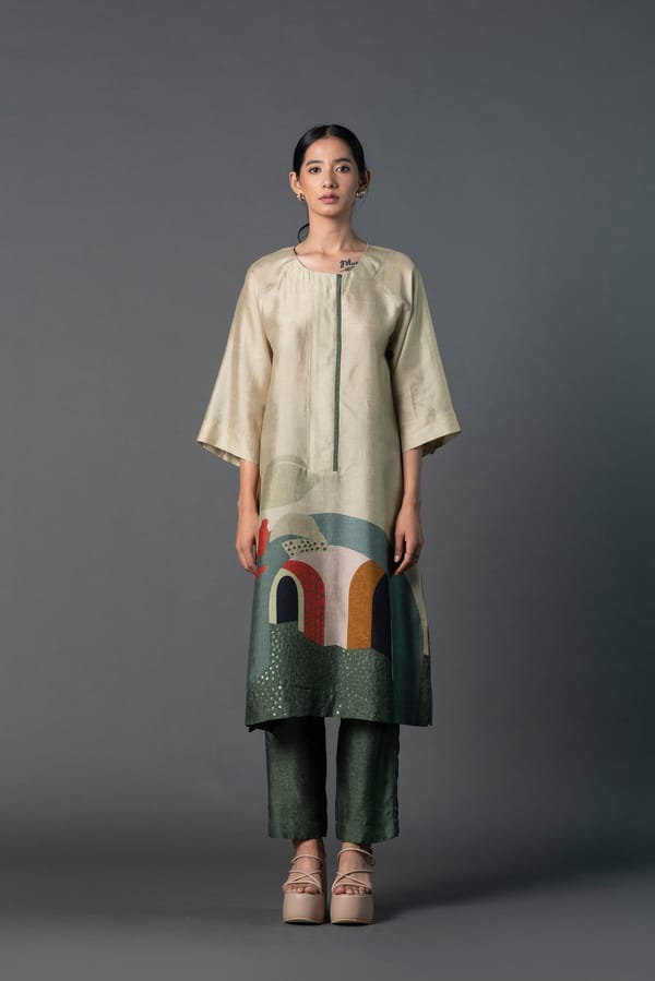 Array Gallery Iguana Kurta Set — CLOS