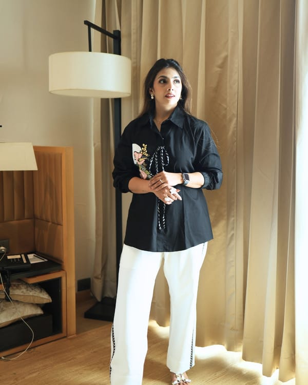Noir Petal Ivory White Pant — Puja Agarwal