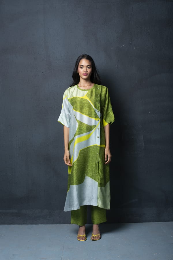 Pear Green/Maya Blue Dupion Silk Kurta Set — CLOS