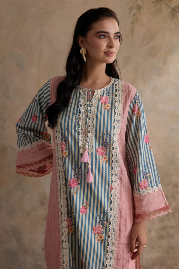 Safiya Stripe Kurta — AVERIE