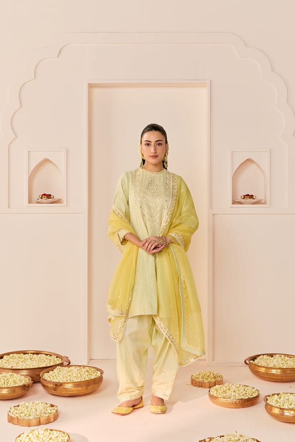 NIDA - SHORT CHOGA WITH FARSHI SALWAR AND DUPATTA — Sheetal Batra