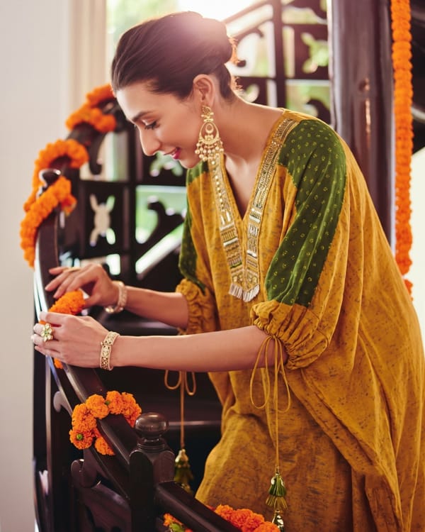 Mustard Cyrus Atel Dress — Chique