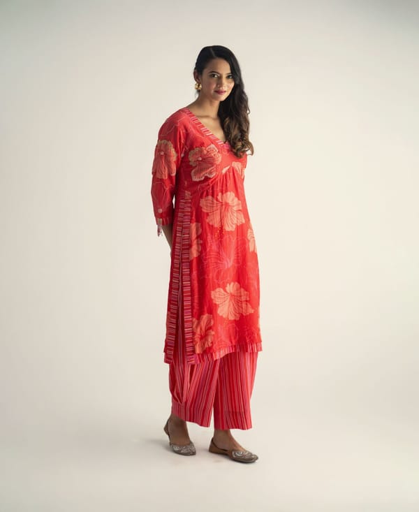 Red Floral Straight Kurta — Kyra