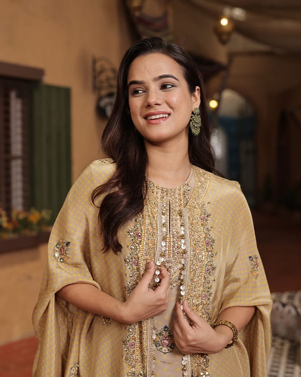 Sunheri - Cape Tunic Set — Surkh Syahi