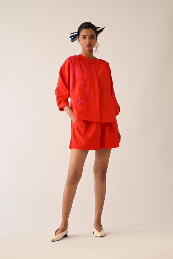 Mono Crimson Rj Applique Top — Ofrida