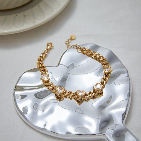Amora Heart Chain Bracelet — Cariove