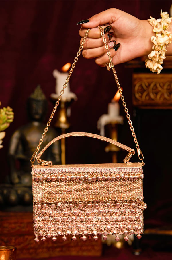Avika (Clutch) — 5 Elements