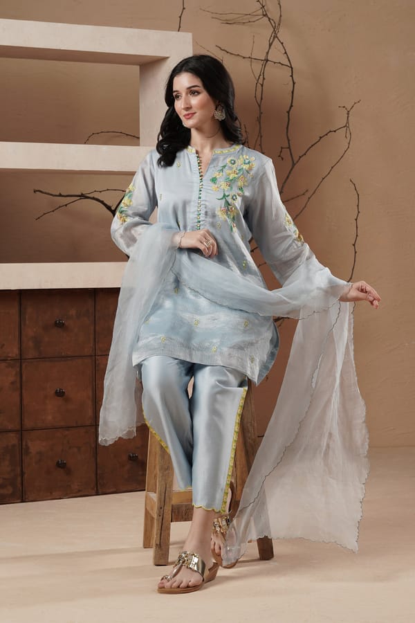 Saaz — SURABHI ARYA