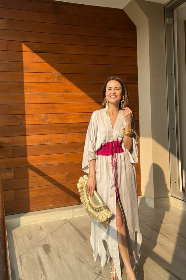 Asymmetrical Cape — Neora