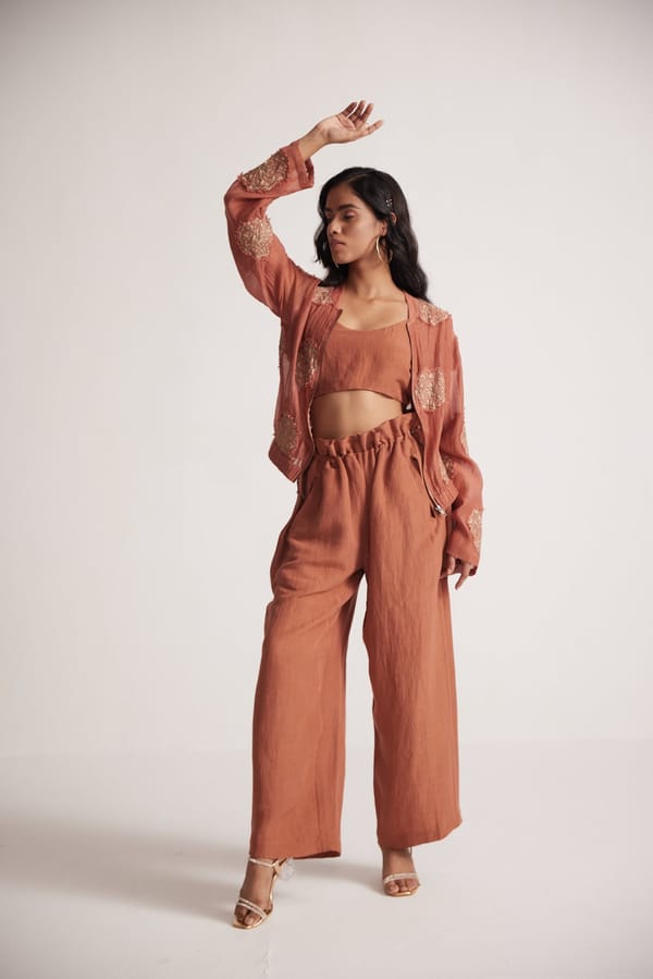 Trenzia — Western Era