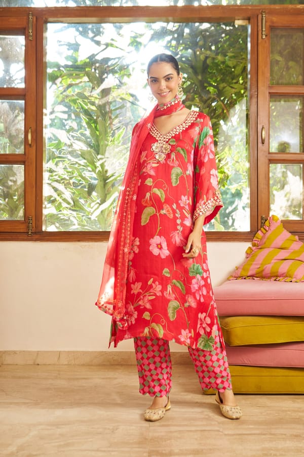 Red Floral Printed Organza Kurta Set with Dupatta — SURABHI ARYA