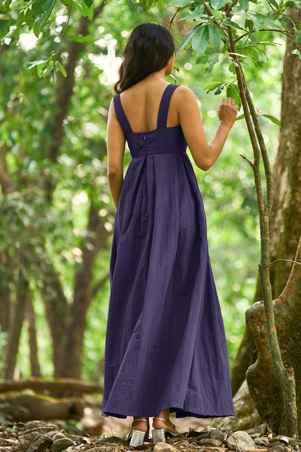 Navy Fit and Flare Maxi Dress with Sweetheart Neck — Dash and Dot