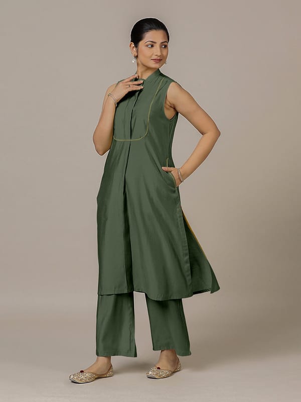Eira Rozaana Kurta — BINKS