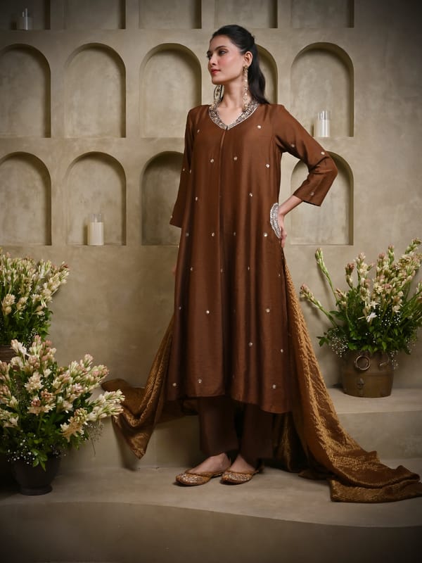 Chand Pocket Full embr Kurta Pant Small Stripe Dupatta — KOMAL SHAH