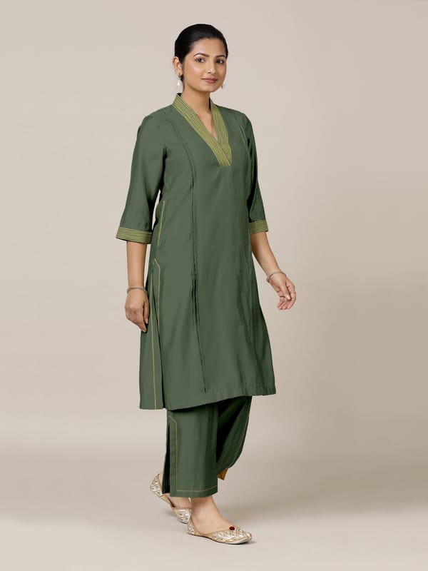 Vanya Rozaana Kurta Set — BINKS