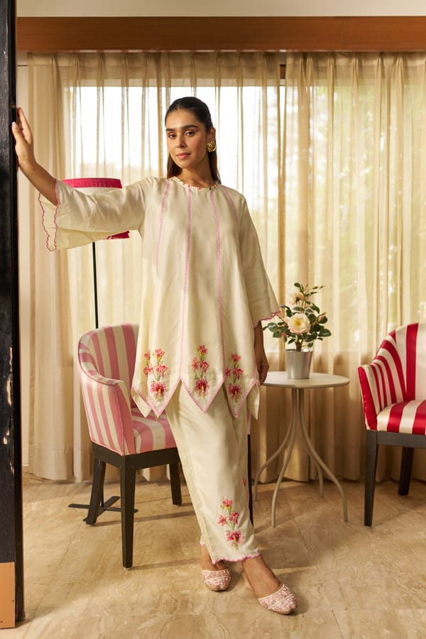 Ivory Applique Embroidered Kurta Pant Co-ord Set — SURABHI ARYA
