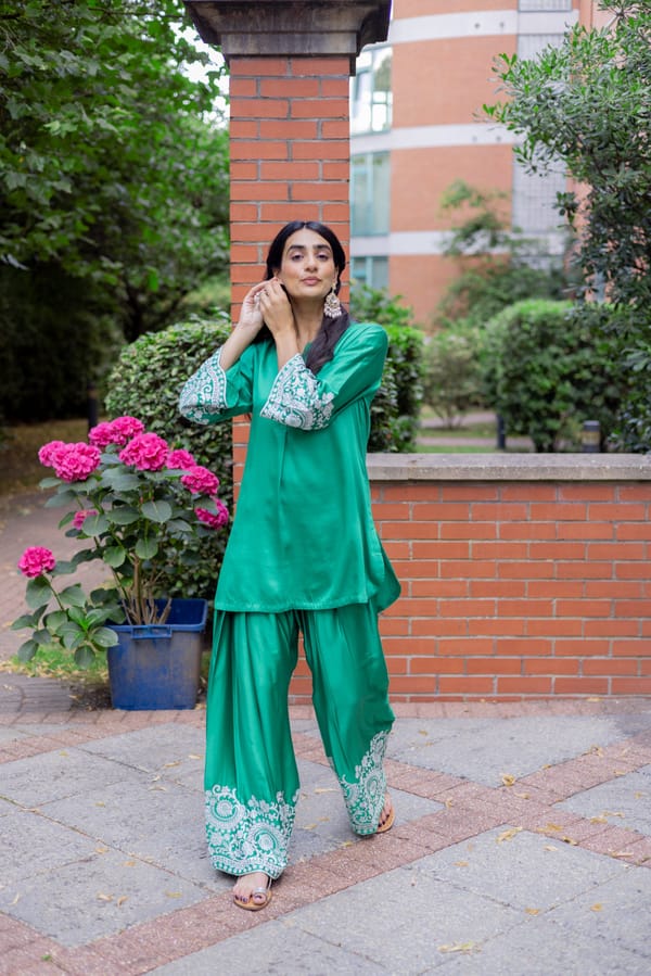 Emerald Green Embroidered Kurta and Farshi Salwar Set — INCHING INDIA