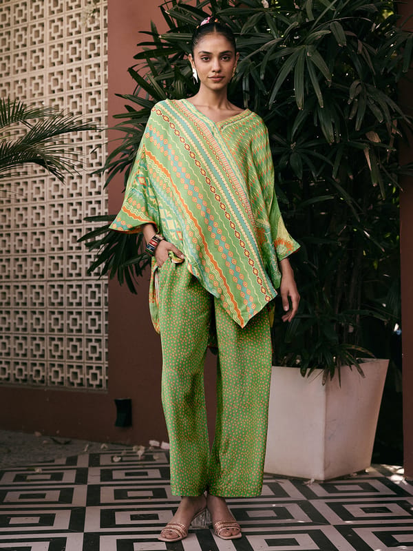 Green Printed Oversized Co-ord Set with Wide-Leg Pants — SAUNDH