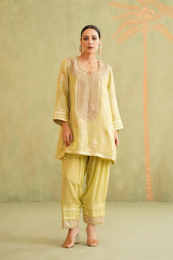 Green Brocade Embroidered Kurta Suit Set — NEETIKA CHOPRA