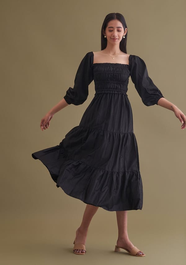 Black Smocked Tiered Midi Dress with 3/4 Sleeves — AMOSHI