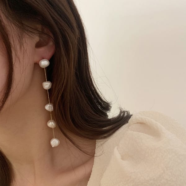 Linea Pearl Dangles Earrings — Cariove