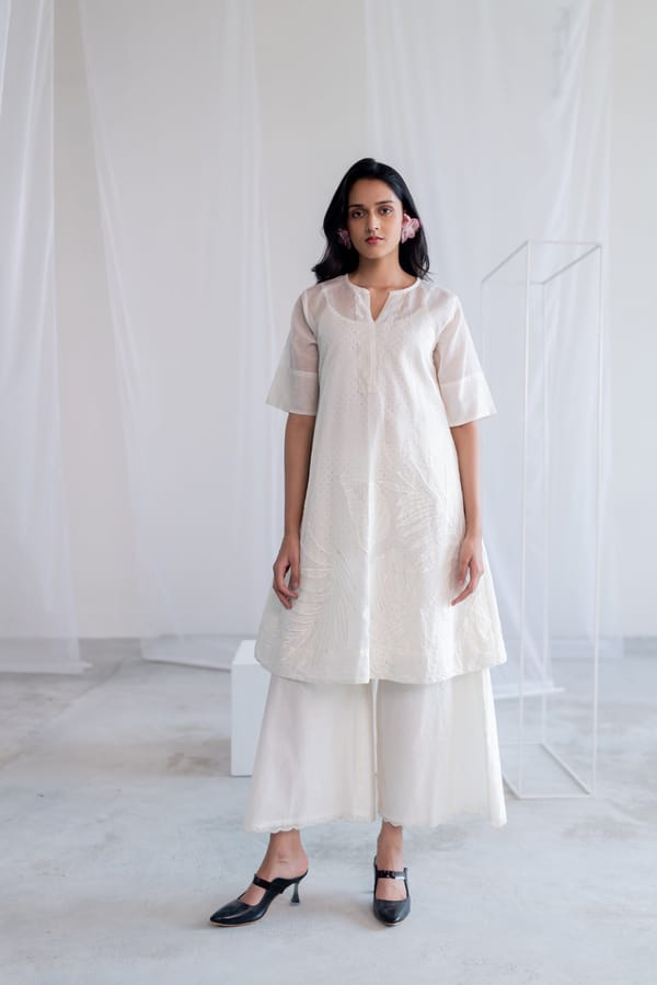 Vanilla Foliage Applique Kurta Set — Silai studio