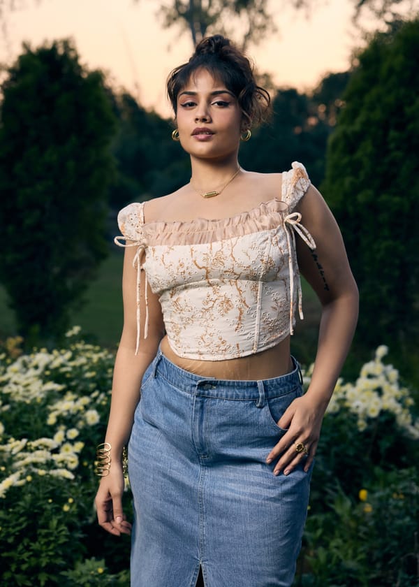 Shania Peach White Corset Top — Lea Clothing