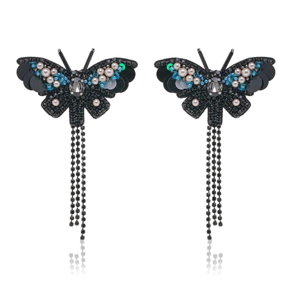 Twinkle Butterfly Earring — APT Forever