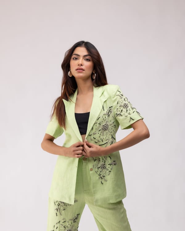 Light Green Linen Embellished Short Sleeve Blazer — MAGIA