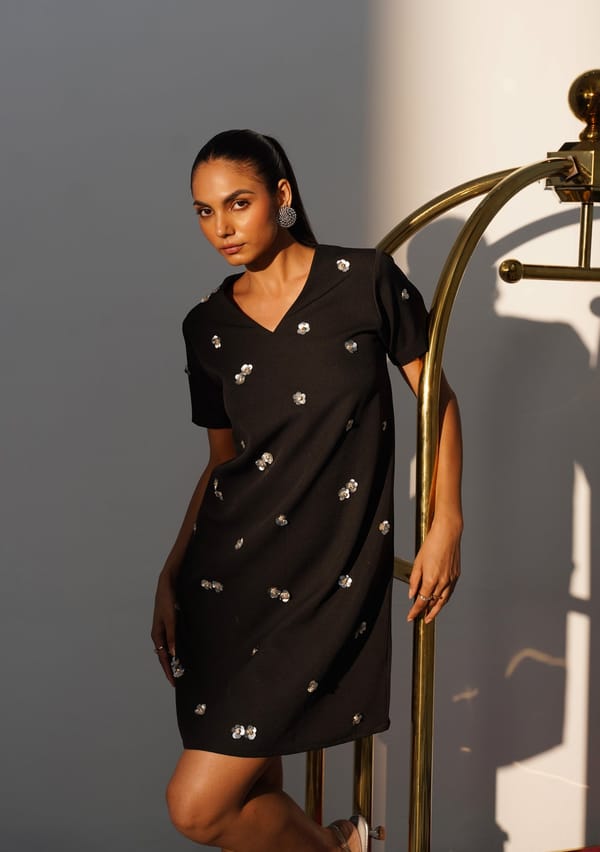Black V-Neck Shift Dress with Floral Applique — AMOSHI
