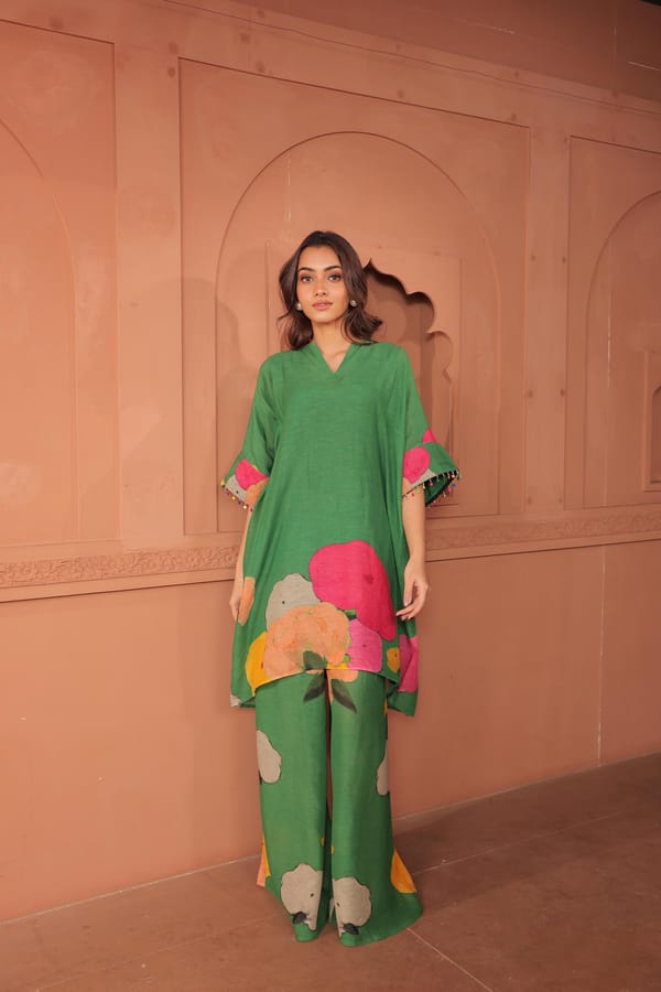 Pankhudi - Kaftan Set — Surkh Syahi
