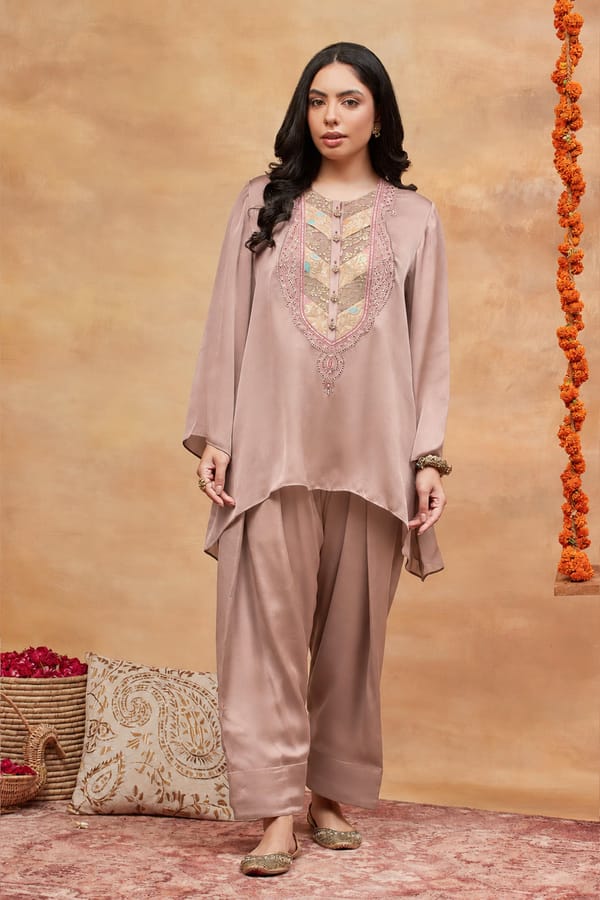 Meer Kamal Hand Embroidered Banarasi Farshi Set — DAREISS