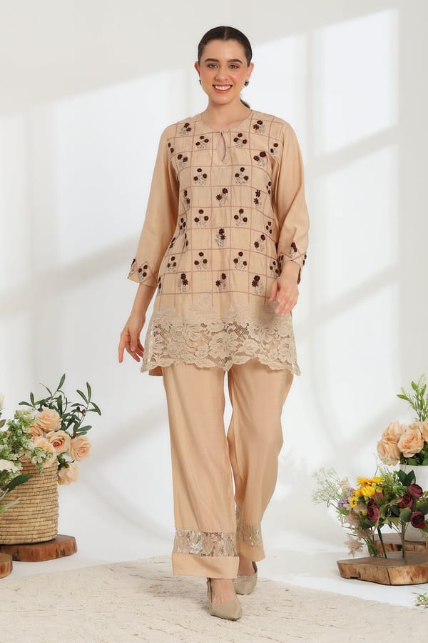 Aure Beige Hand Embroidered French Lace Silk Linen Kurta Set — DAREISS