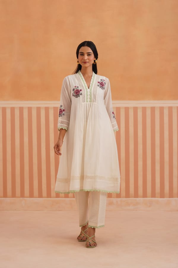 V-Neck Kurta Set with Sage Green Lace Accents — Omi Clothing