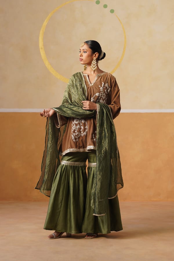 Tarang Kurta Set with Gharara and Dupatta — Chakkraa