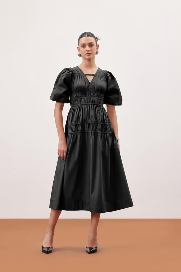 Olivia Dress — NOTIQUE