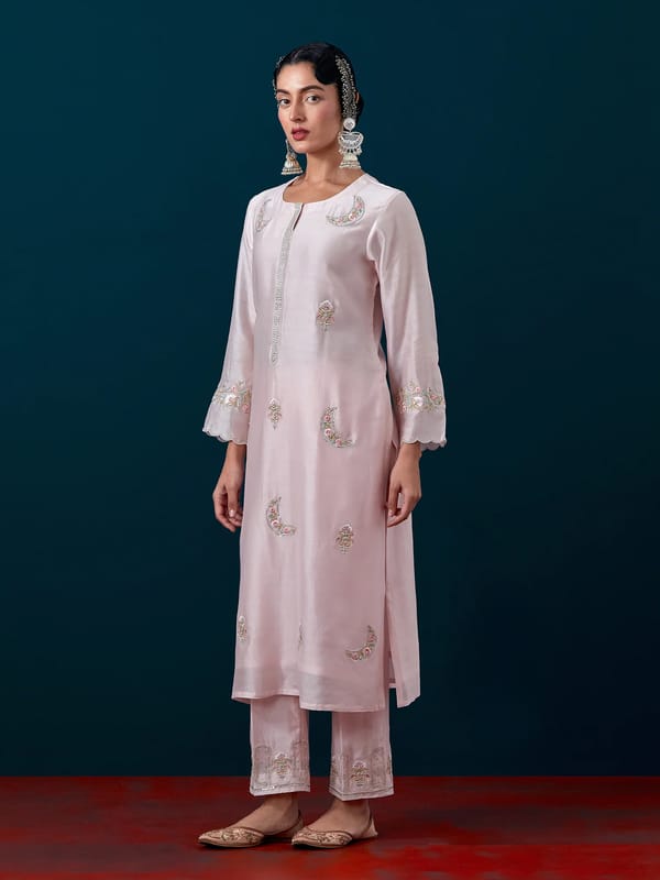 Pink Silk Chanderi Embroidered Kurta Set with Pants — Anantaa