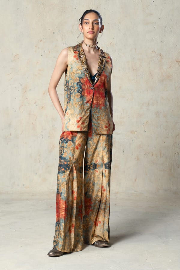 Sapphire Blazer Set — Basil Leaf
