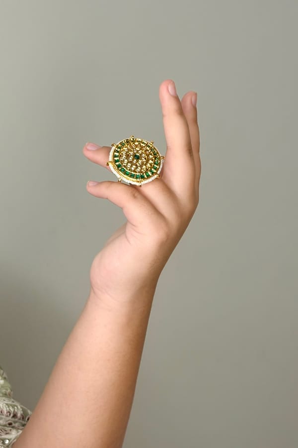Green Kundan Chakra Ring — Beauty Spot Jewellery