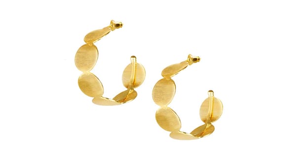 Gloria Hoops — Varnika Arora