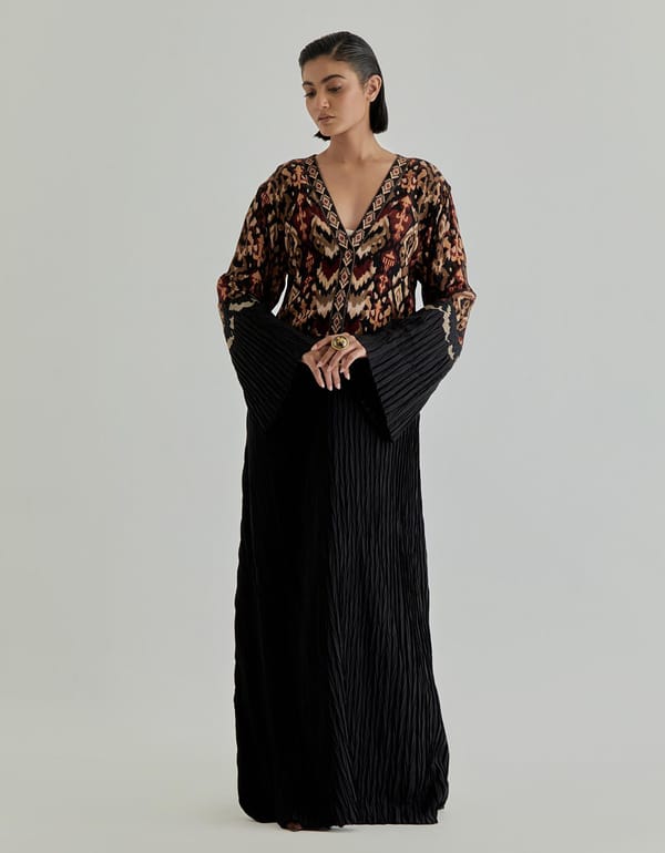Black Jaspe Long Kaftan In Crinkle & Crepe Fabric — Kavita Bhartia