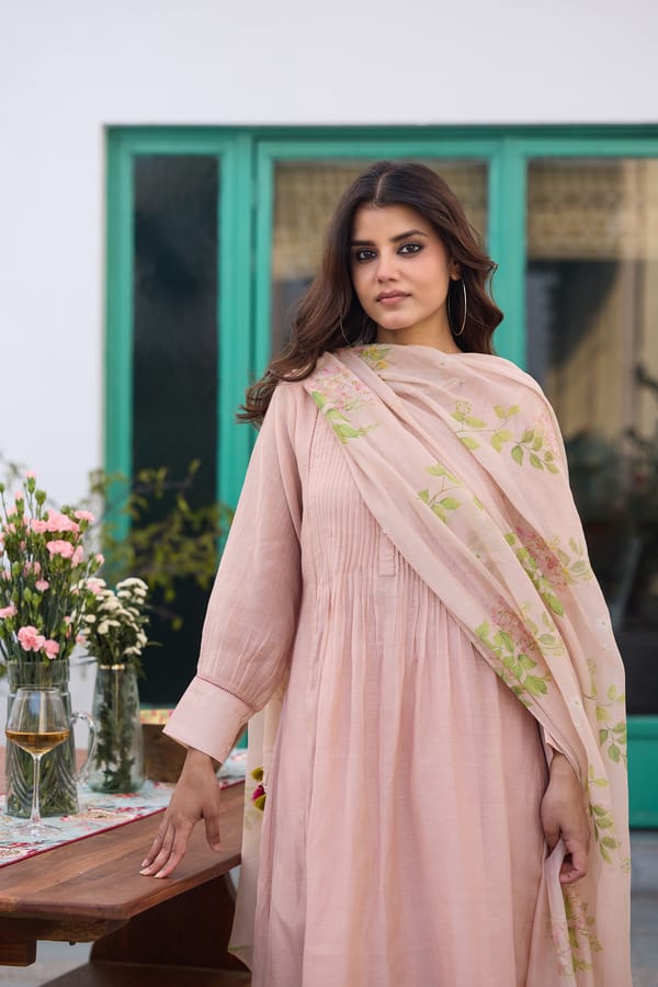 Peach Silk Chanderi Hand-Painted Floral Kurta Set — Trendy Tokari