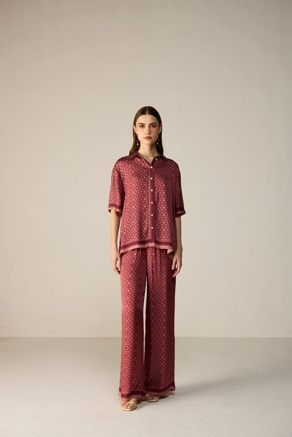 Orbit Berry Oversized Abstract Print Short Sleeve Shirt — Calling June