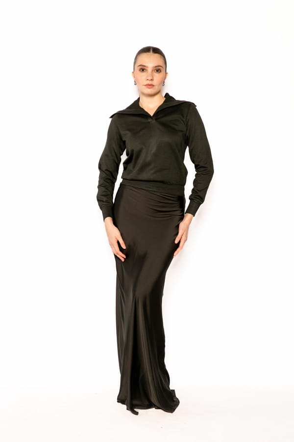 Black Sailor Collar V-Neck Full Sleeve Pullover Top — Contemponari