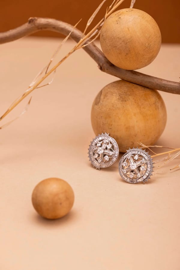 Da Couler Studs — GAURISH BESPOKE JEWELLERY