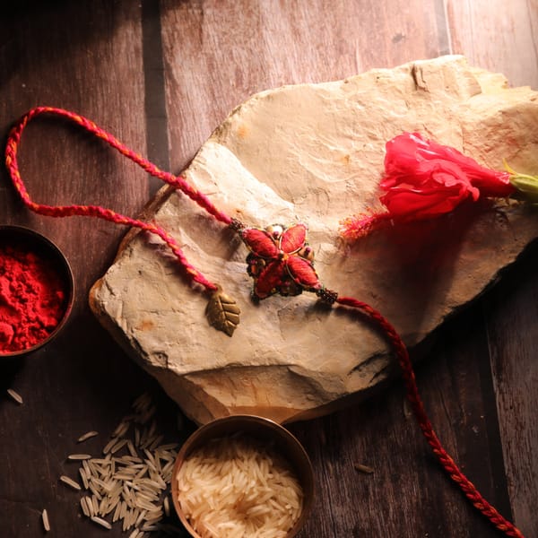 Phool Kalgi Rakhi — LABEL MUSLIN
