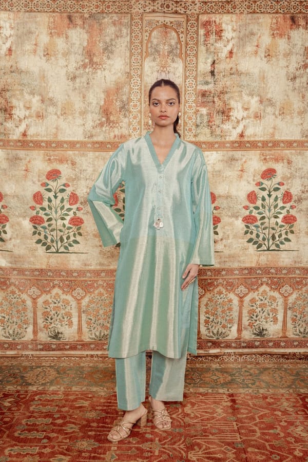 Blue Two-Toned Silk Kurta and Straight Pants Co-ord Set — LABEL NAARITI