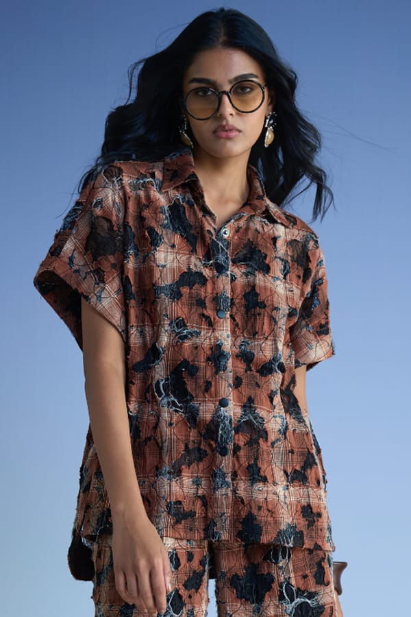 Distressed Structured Shirt — Dash and Dot